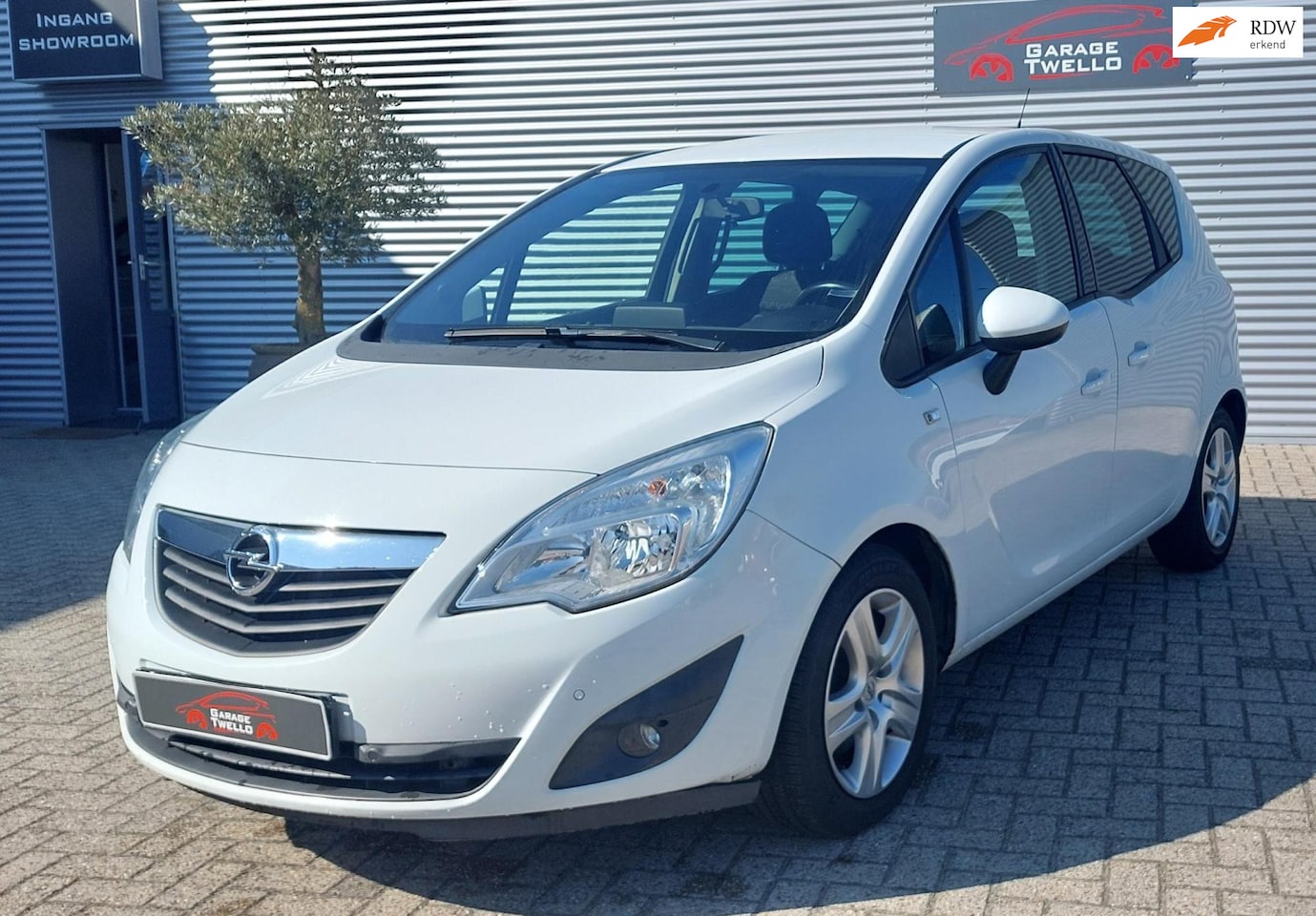 Opel Meriva - 1.4 Anniversary Edition Edition elektrische ramen, verwarmde stoelen, navigatie. - AutoWereld.nl