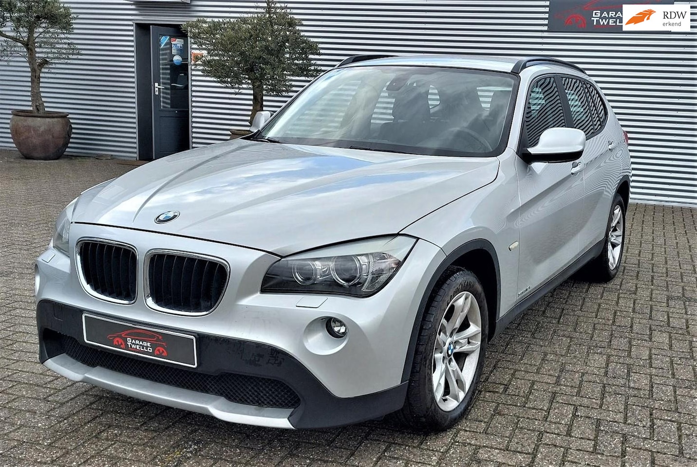 BMW X1 - sDrive18i Executive SDrive18i Executive , navigatie, xenon, stoel verwarming, - AutoWereld.nl