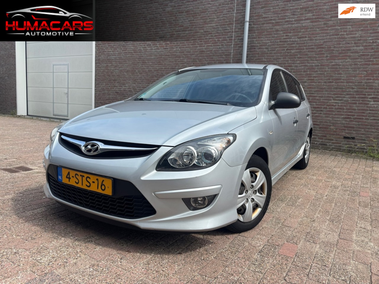 Hyundai i30 CW - 1.4i i-Drive Cool - Airco - leder stoelen - dealer onderhoud - AutoWereld.nl