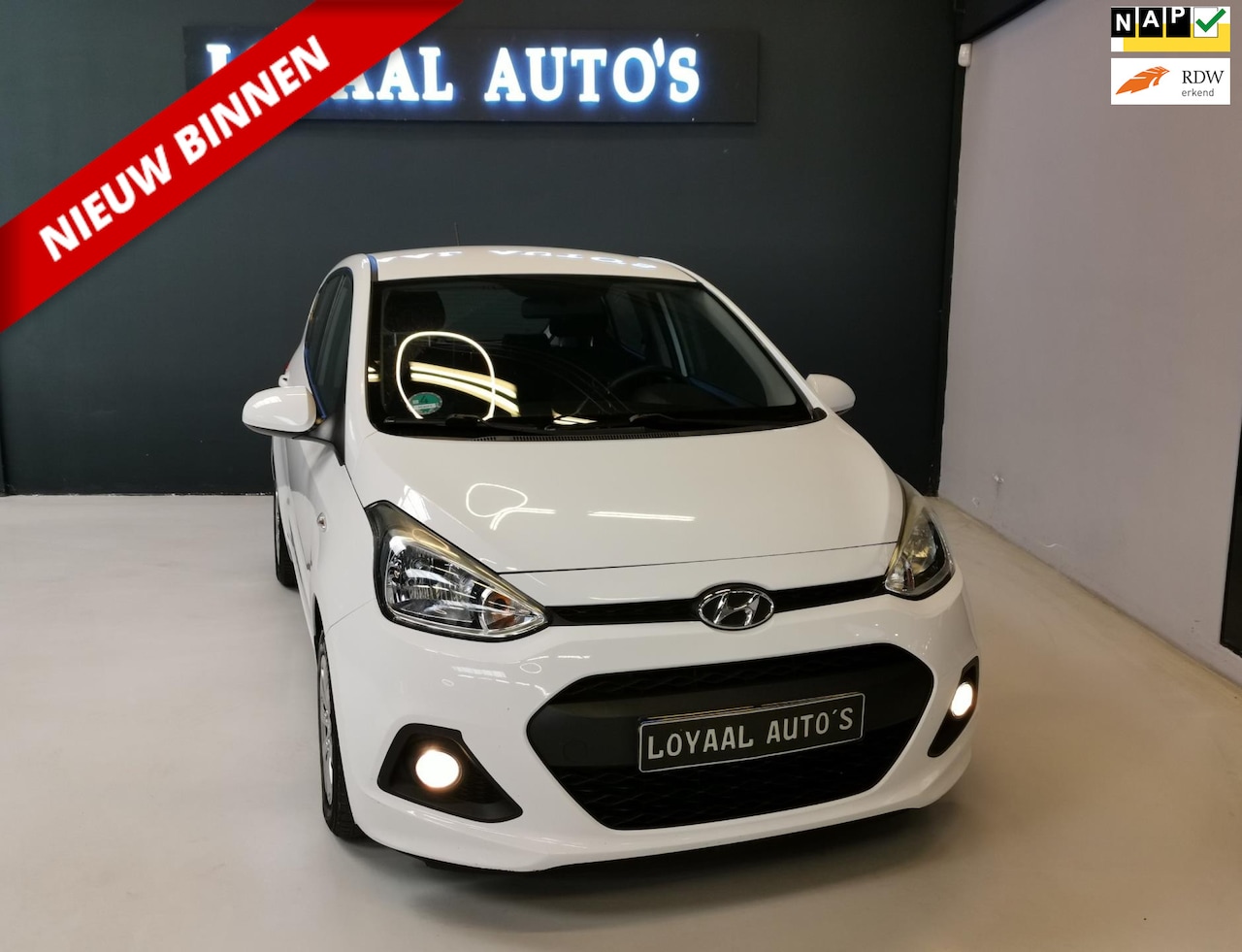 Hyundai i10 - 1.0i i-Motion Comfort | AIRCO | CRUISE | TREKHAAK | ELEK.RAMEN | NAP | APK. - AutoWereld.nl