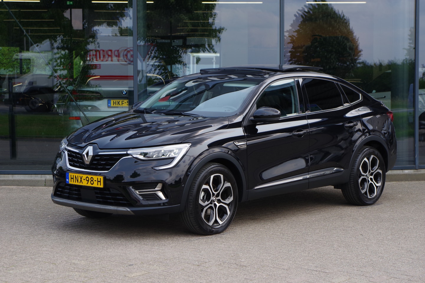 Renault Arkana - 1.6 E-Tech full hybrid 145 techno, Panoramadak, LED, Adap. Cruise Control - AutoWereld.nl