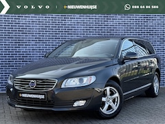Volvo V70 - 2.0 T4 Classic Edition | Bi-Xenon | Standkachel | Leder | Elek. Achterklep | Stoelverwarmi