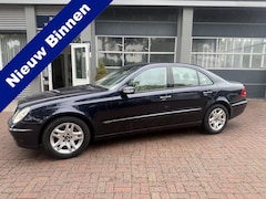 Mercedes-Benz E-klasse - 240 Elegance Bj 2004 APK 177PK Yongtimer Luxe uitvoering