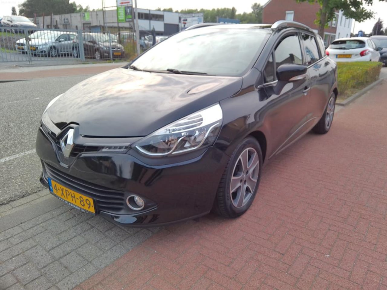 Renault Clio Estate - 0.9 TCe Night&Day - AutoWereld.nl