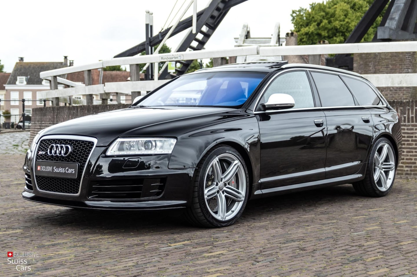 Audi RS6 - Avant 5.0 TFSI|V10|Keramisch|Carbon|Youngtimer|€41.318,- Ex. Btw - AutoWereld.nl