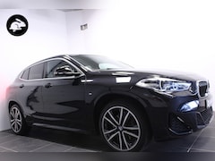 BMW X2 - xDrive25e M Sport/Full Options/Pano dak/Harman/Head up/Acc