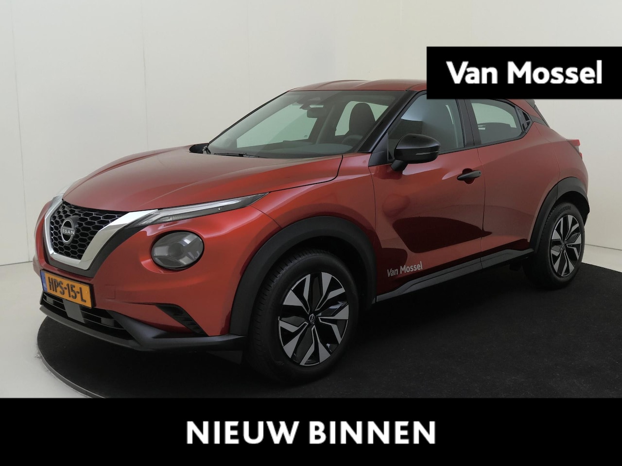 Nissan Juke - 1.0 DIG-T Acenta | Stoelverwarming | Achteruitrijcamera | Climate Control | Apple Carplay/ - AutoWereld.nl