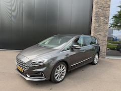 Ford S-Max - 2.5 190pk FHEV 7P Vignale Navi Sony, Massage, Panorama, 7-per BOMVOL