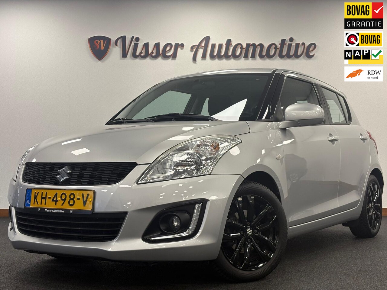 Suzuki Swift - 1.2 Bandit EASSS Sport*Nationale Auto Pas*NAP*Stoelverwarming*Cruise-Control*Airco*Led* - AutoWereld.nl