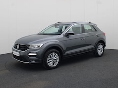Volkswagen T-Roc - 1.5TSI/150PK Style DSG · Camera + Parkeersensoren · Ad.cruise control · Stoelverwarming
