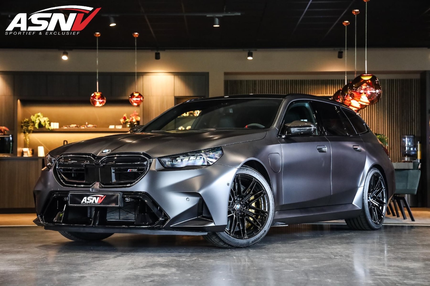 BMW M5 - Touring V8 M Hybrid, **2/STUKS**, 728 PK, Keramiek/Brakes, Individual, Carbon, M/Drivers/P - AutoWereld.nl