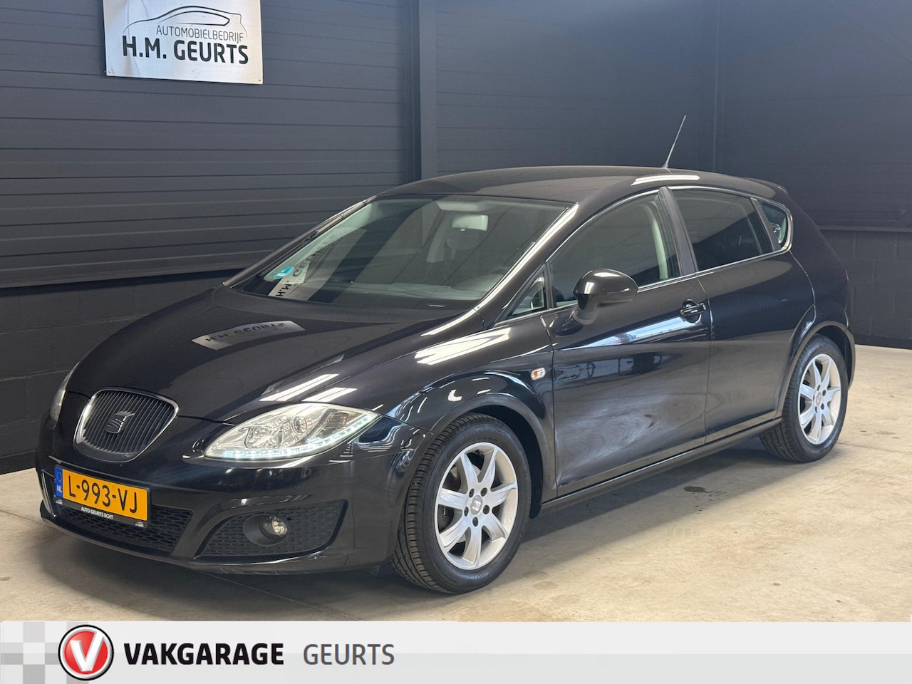 Seat Leon - 1.2 TSI Airco Lm Velgen Sportstoelen Nette Auto! - AutoWereld.nl