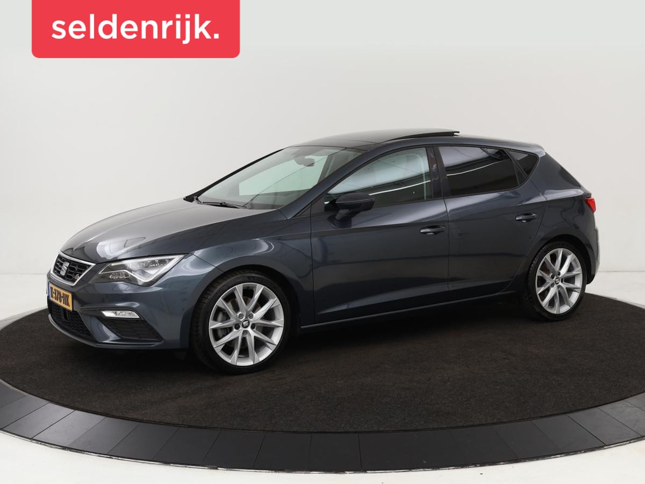 Seat Leon - 2.0 TSI FR Business Intense | Panoramadak | Appel CarPlay | Leder |Navigatie | Stoelverwar - AutoWereld.nl