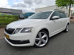 Skoda Octavia Combi - 1.0 TSI AUTOMAAT/NAVI/SPORTINTERIEUR/18INCH