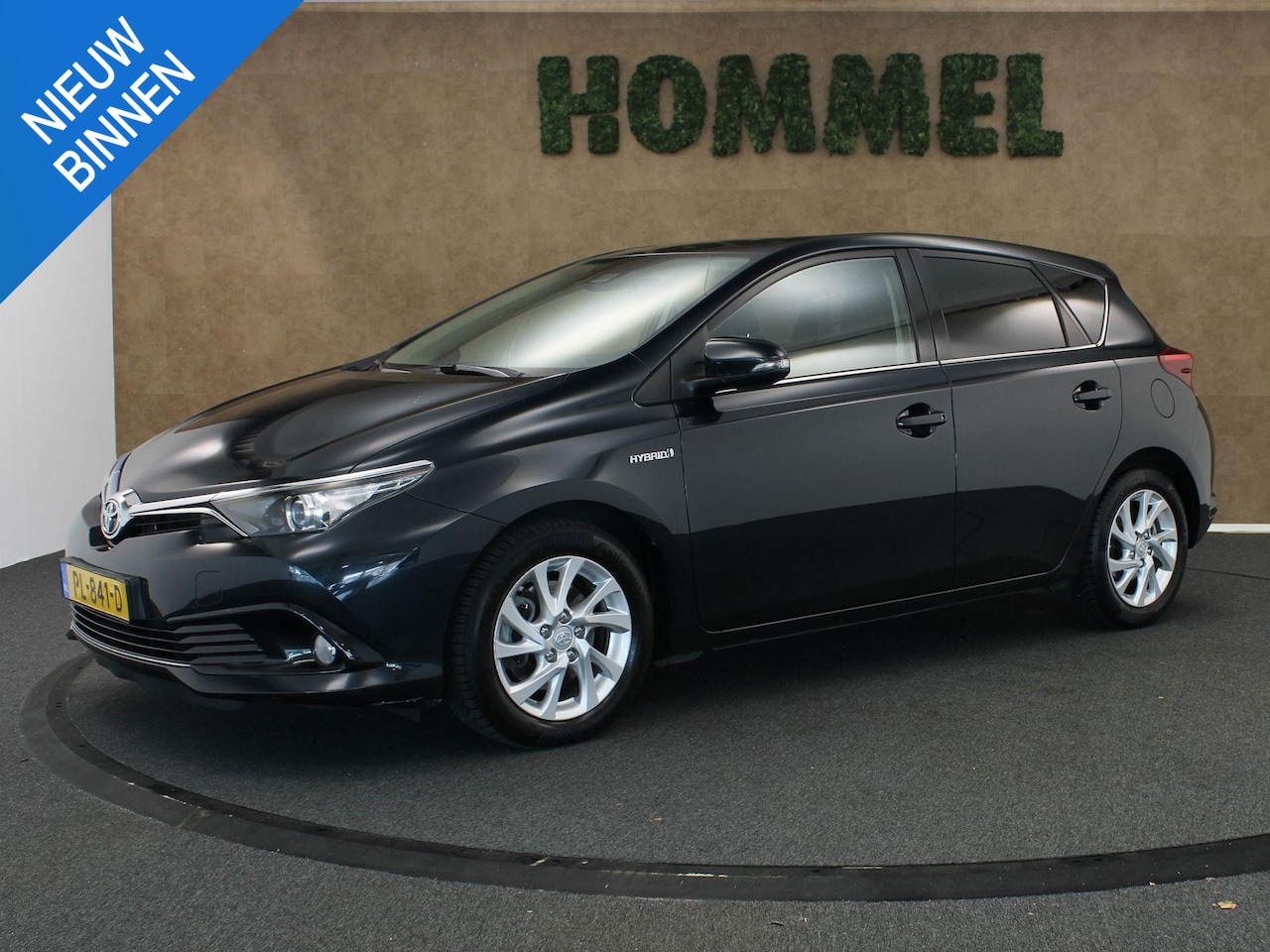 Toyota Auris - 1.8 Hybrid Dynamic - ORIGINEEL NEDERLANDSE AUTO - ACHTERRUITRIJCAMERA - CRUISE CONTROL - E - AutoWereld.nl