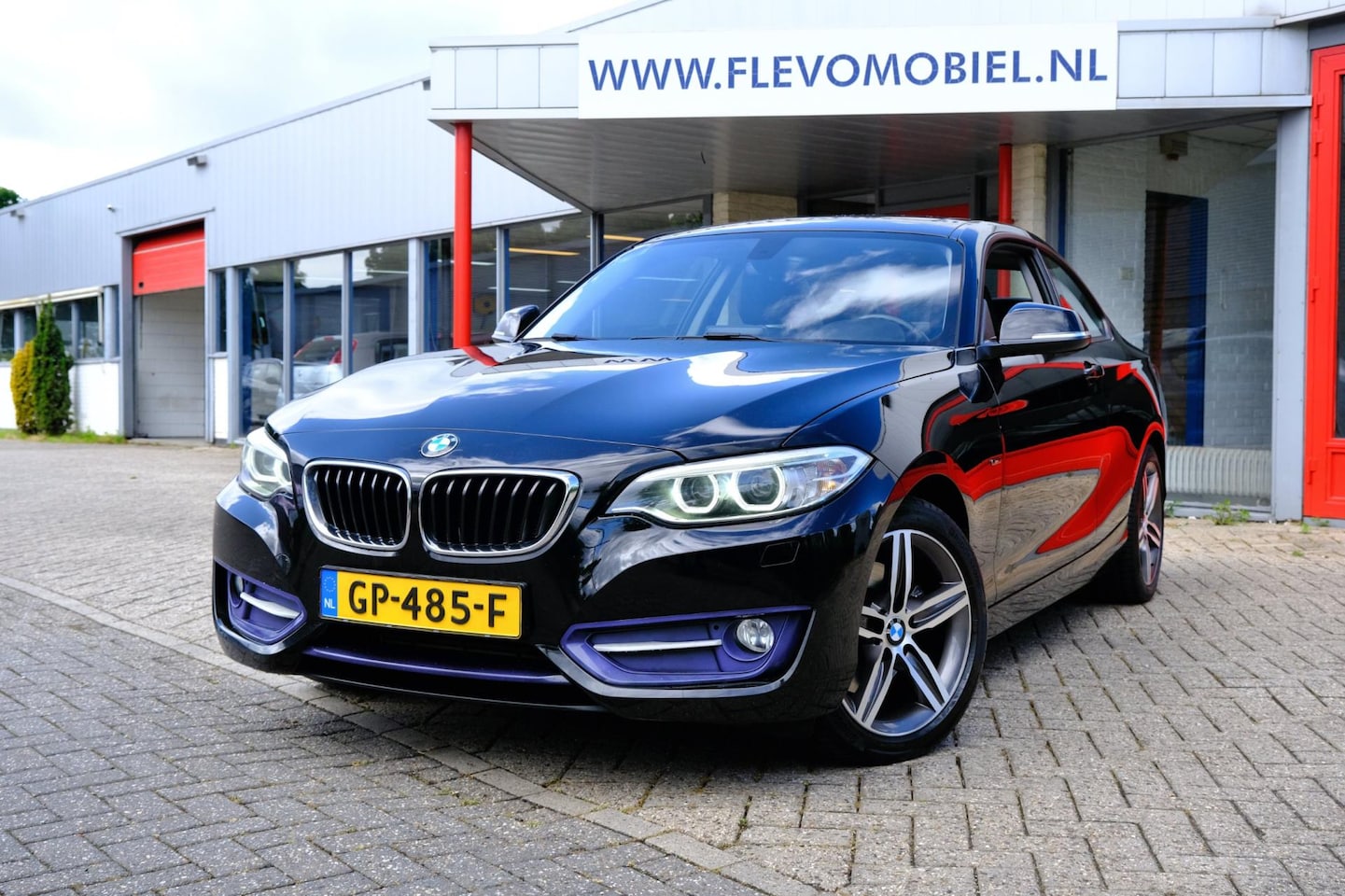 BMW 2-serie Coupé - 220d 190pk Pano|Leder|Sportstoelen|Navi|LMV - AutoWereld.nl