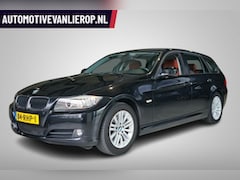 BMW 3-serie Touring - 318i Corporate Lease Luxury Line | TREKHAAK | CRUISE | CLIMA