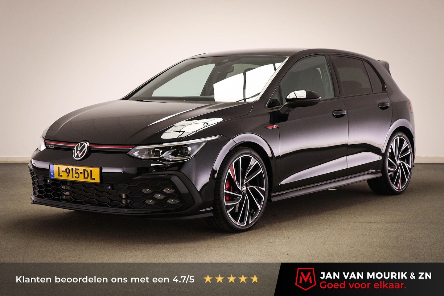 Volkswagen Golf - 2.0 TSI GTI | VIRTUAL COCKPIT | IQ LIGHT | CAMERA | 19" - AutoWereld.nl