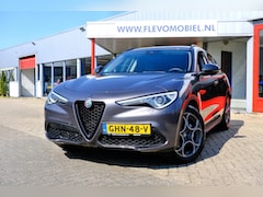 Alfa Romeo Stelvio - 2.2 JTD 161pk Aut. B-Tech Xenon|Half Leder|Navi|LMV|Cam