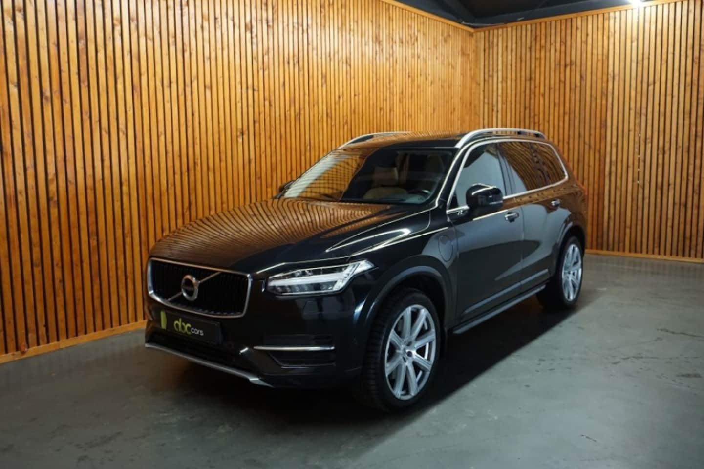 Volvo XC90 - 2.0 T8 TWIN ENGINE AWD R-DESIGN AUTOMAAT/ LEER/ PANO - AutoWereld.nl