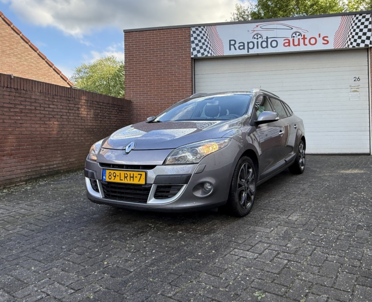 Renault Mégane - 1.4 TCE DYNAMIQUE Nap Trekhaak, Keyless Entry - AutoWereld.nl