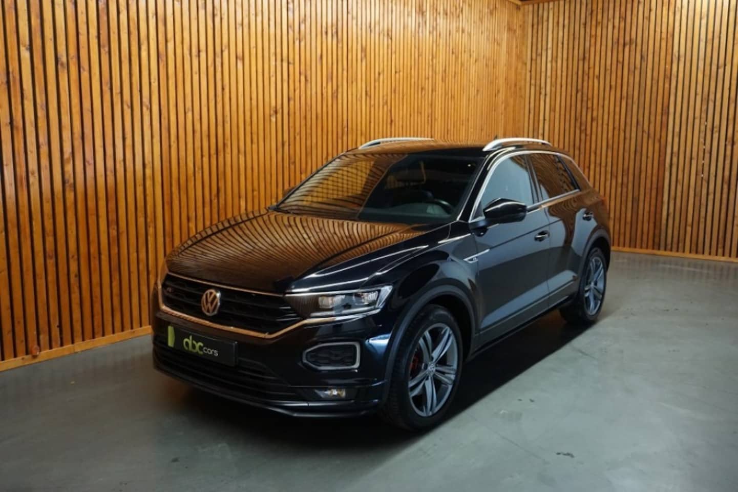 Volkswagen T-Roc - 1.5 TSI 150PK DSG SPORT BUSINESS R-LINE - AutoWereld.nl