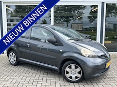 Toyota Aygo - 1.0-12V 3 drs