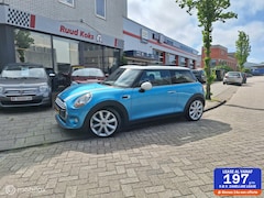 MINI Cooper - 1.5 COOPER CHILI SERIOUS BUSINESS / Panoramadak / Airco /