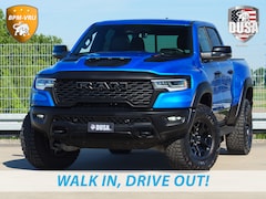 Dodge Ram Pick Up - | RHO | 3.0L Twin-Turbo I6 | 4x4 | Crew Cab Night Edtion | Panoramadak | 14, 4-inch Touchs