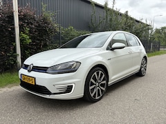 Volkswagen Golf - 1.4 TSI GTE / AUTOMAAT / NAVI / AIRCO / CRUISE