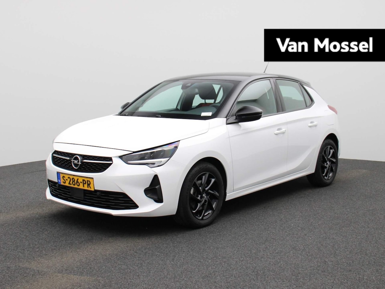 Opel Corsa - 1.2 GS Line | Navigatie |  Apple Carplay/Android Auto - AutoWereld.nl