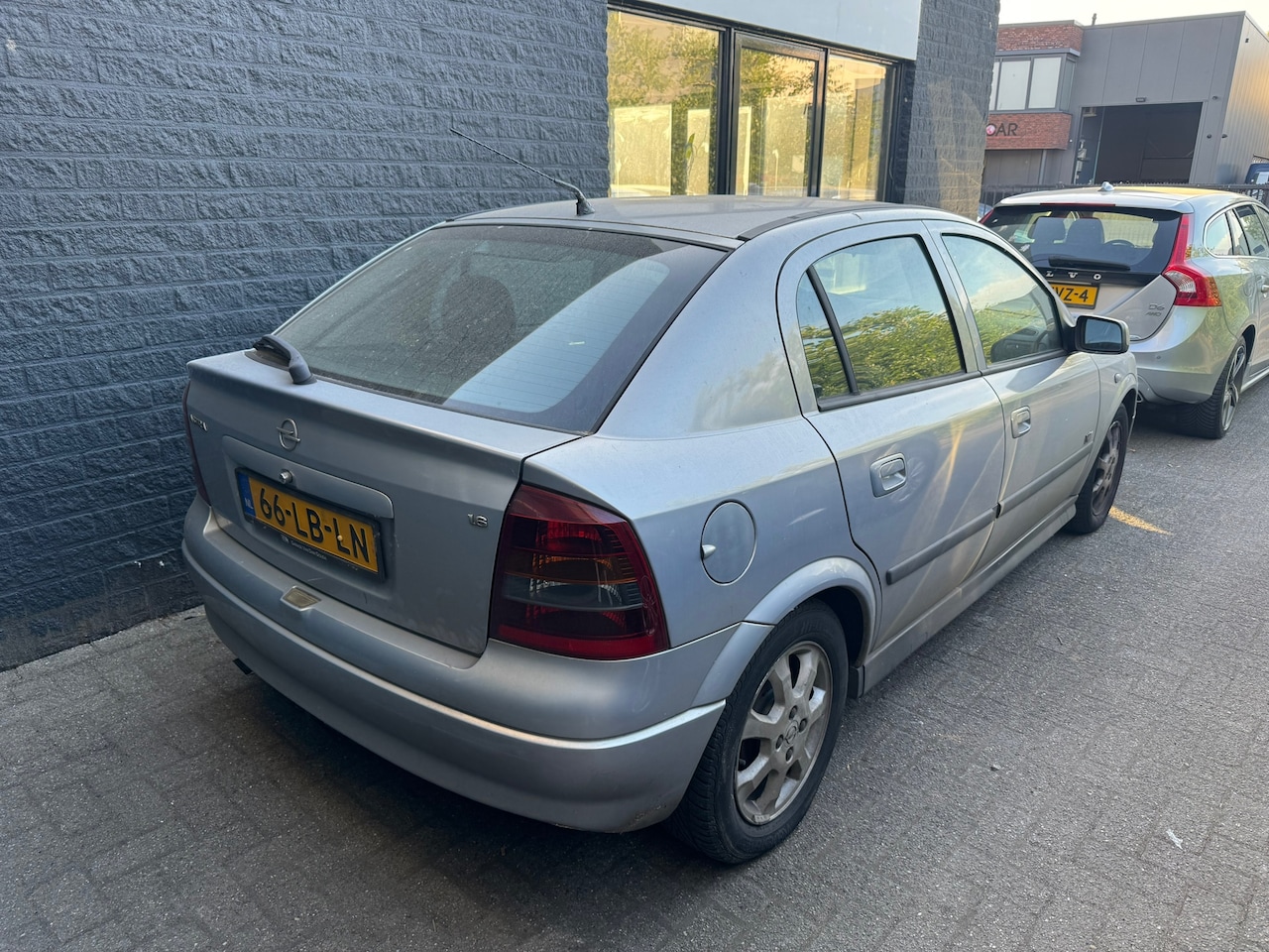 Opel Astra - 1.6-16V Njoy 5 DRS AIRCO INRUILER - AutoWereld.nl
