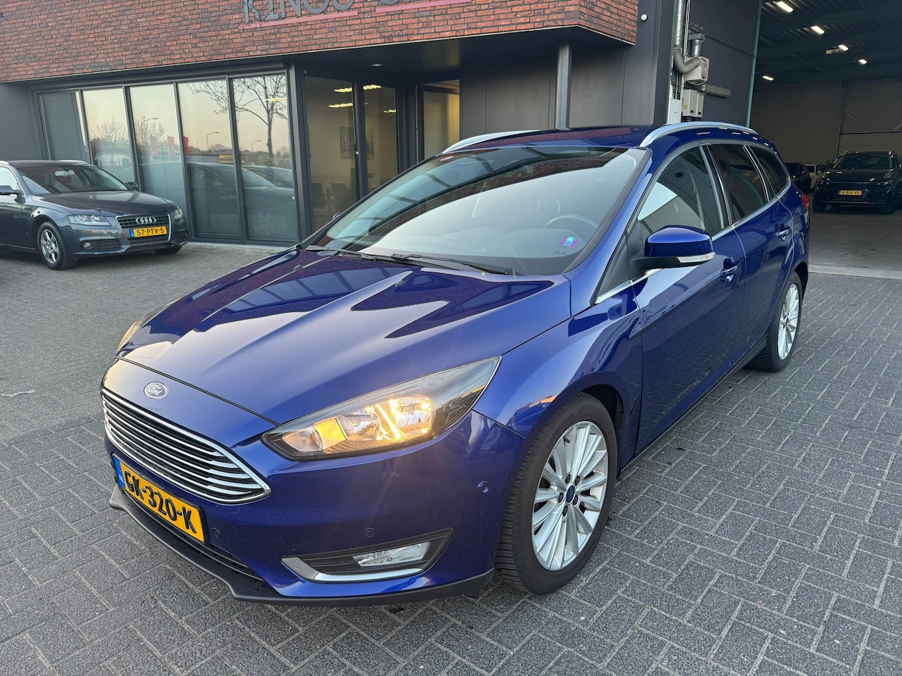 Ford Focus Wagon - 1.0 Titanium NAVI CRUISE CLIMA LMV ORIG NL NAP - AutoWereld.nl