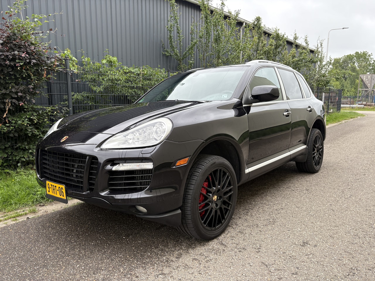 Porsche Cayenne - 4.8 Turbo / AUTOMAAT / SCHUIFDAK / LUCHTVERING / YOUNGTIMER - AutoWereld.nl