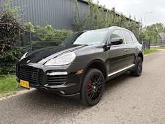 Porsche Cayenne - 4.8 Turbo / AUTOMAAT / SCHUIFDAK / LUCHTVERING / YOUNGTIMER