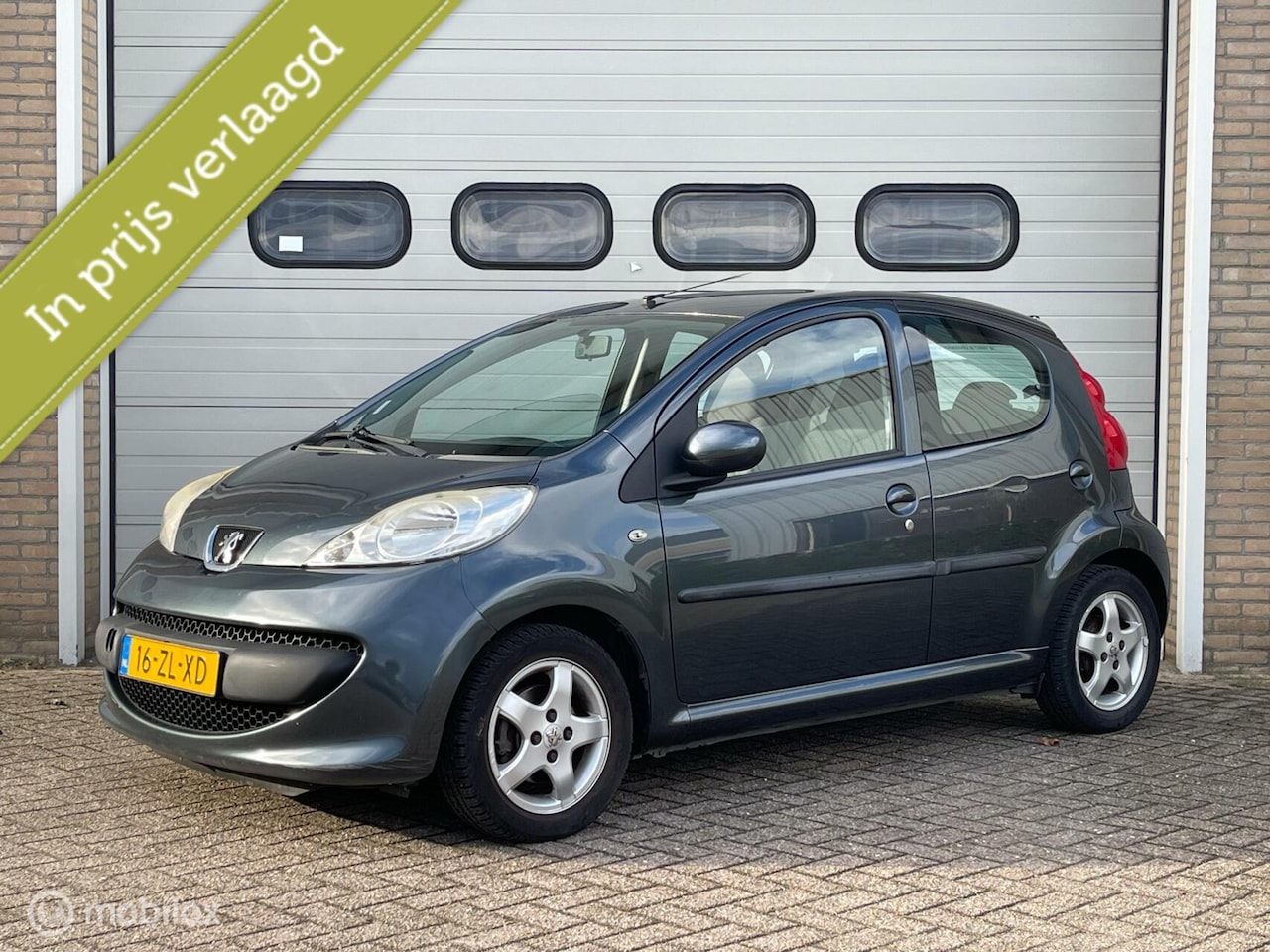 Peugeot 107 - 1.0-12V XS Urban Move Airco 4-Deurs NAP NL AUTO - AutoWereld.nl