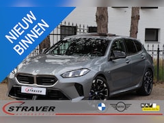 BMW 1-serie - M135 xDrive |Panoramadak |Premium pack