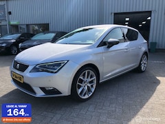 Seat Leon - 1.2 TSI Style Business / AUTOMAAT