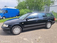 Volkswagen Passat Variant - 1.8-5V