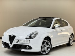Alfa Romeo Giulietta - 1.4 Turbo MultiAir Super, 170Pk, 2018, 2de Eigenaar, Panoramadak, Climate control, Volledi
