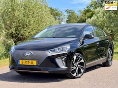 Hyundai IONIQ - Comfort EV Clima Navi Camera Stoelverwarming 18Inch PDC