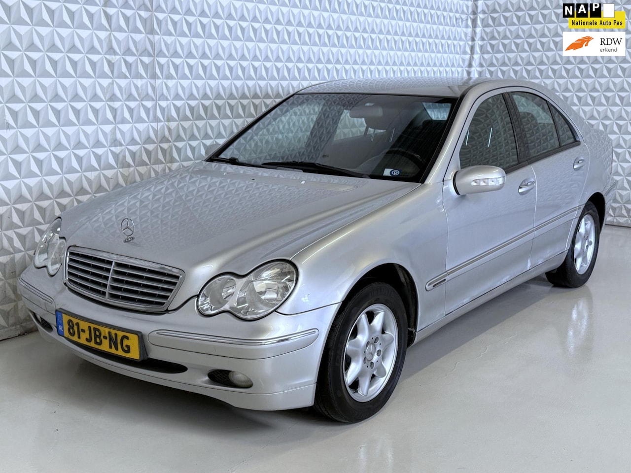 Mercedes-Benz C-klasse - 180 Elegance / AUTOMAAT NIET GOED (2002) - AutoWereld.nl
