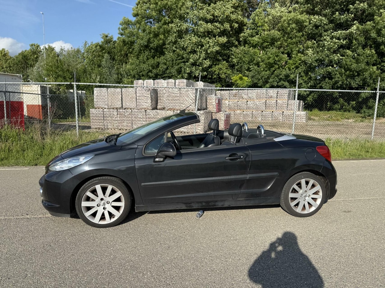 Peugeot 207 CC - 1.6-16V Cabrio Nieuwe APK en beurt NETTE AUTO - AutoWereld.nl