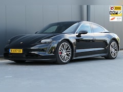 Porsche Taycan - 4S Performance 84 kWh Sport Chrono Pano Luchtvering Led Memory Carplay Keyless