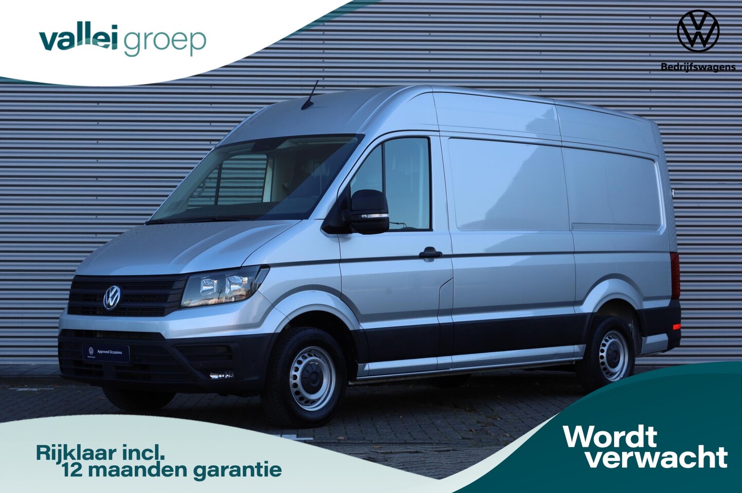 Volkswagen Crafter - 30 2.0 TDI 140 pk L3H3 Highline | Trekhaak | 3-zits | Achteruitrijcamera | Geveerde bestuu - AutoWereld.nl
