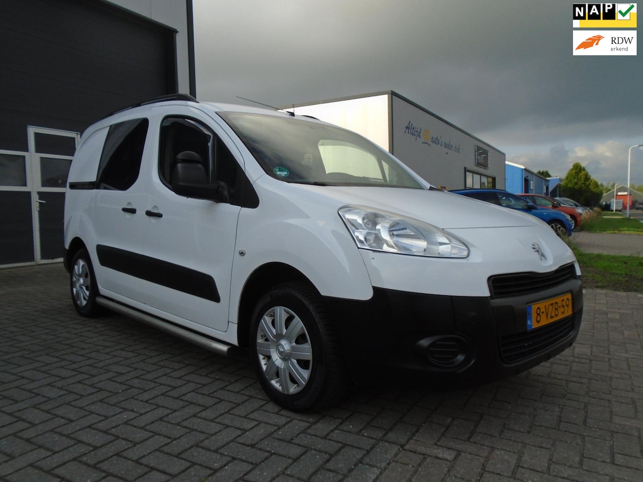 Peugeot Partner - 120 1.6 HDI L1 XT 3 ZITS AIRCO CRUISE MARGE!! - AutoWereld.nl