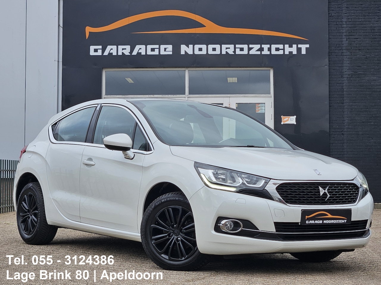 Citroën DS4 - 1.2 130pk PureTech So Chic NAVIGATIE|CARPLAY|CRUISE CONTROL|ECC/AIRCO|PDC VOOR EN ACHTER|L - AutoWereld.nl