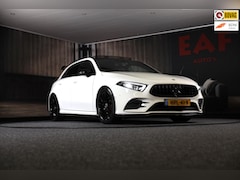Mercedes-Benz A-klasse - 200 AMG 45 Look / Aut / 163 Pk / Navi / Camera / Cruise Control / F1 Flippers / Open Panor