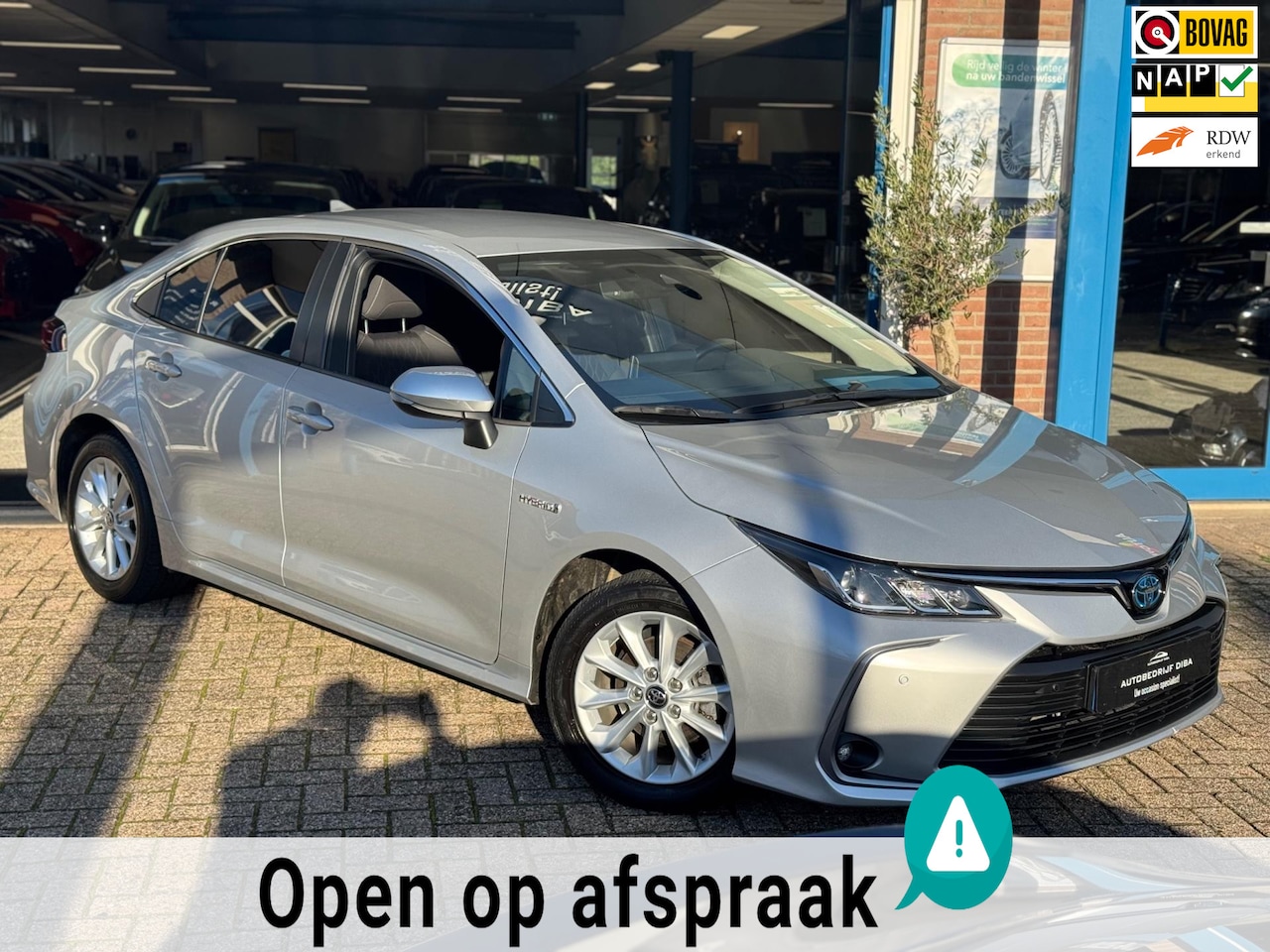 Toyota Corolla - 1.8 Hybrid Business 2021 AUT NAVI CAMERA NAP! - AutoWereld.nl