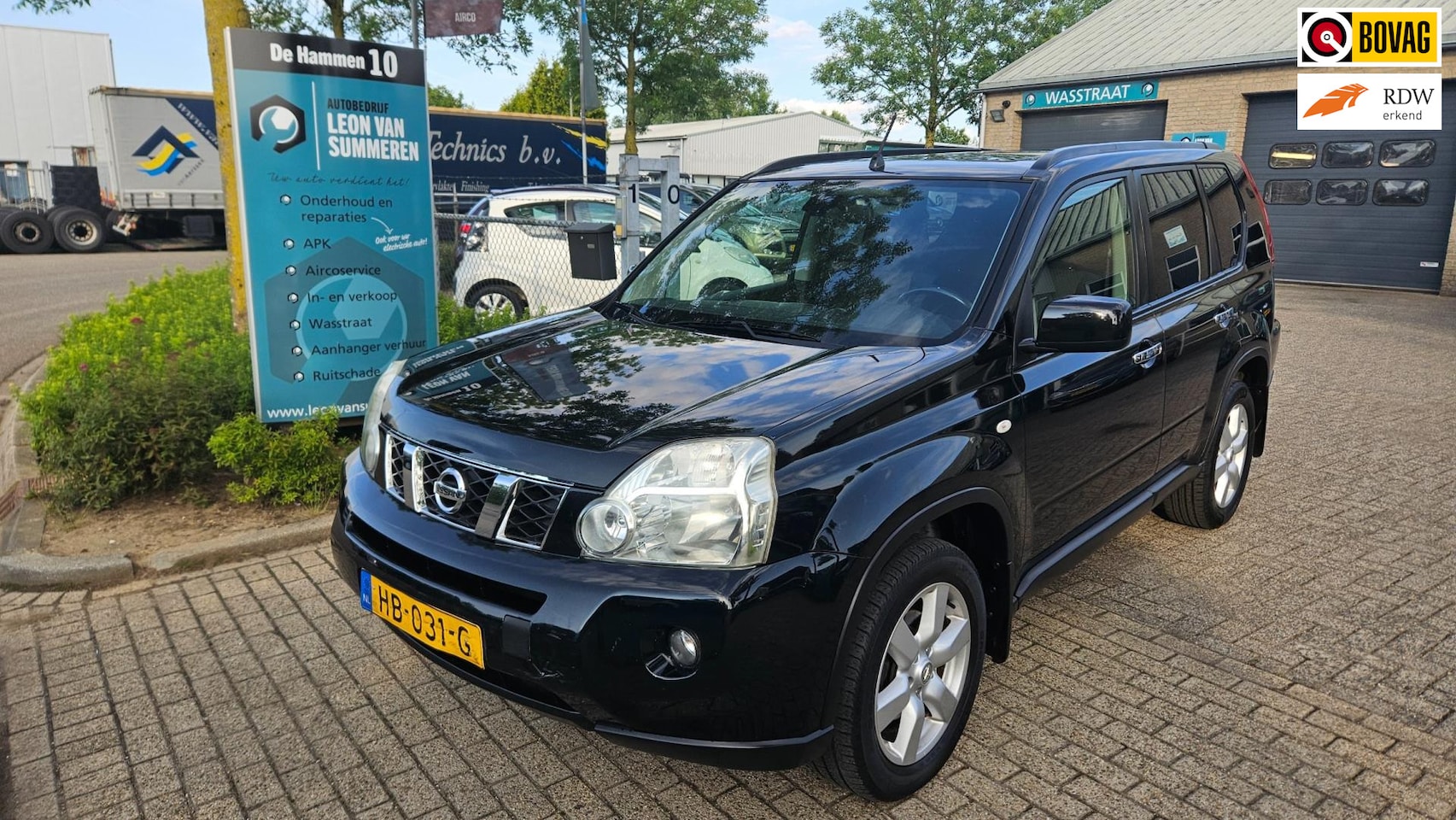 Nissan X-Trail - 2.0 dCi SE 4X4 Weinig KM !! 1e Eigenaar l Trekhaak l Airco l Climacontrol l panoramadak l - AutoWereld.nl